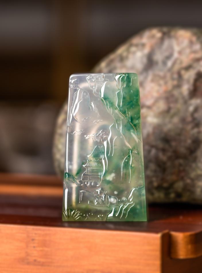 走进玉石世界,了解翡翠价值的评定方式