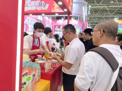阿宽食品在深圳糖酒会上大放异彩，全新产品系列备受瞩目
