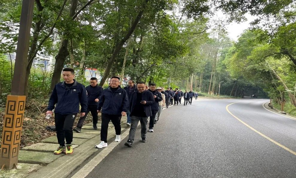 永发印务（四川）开展“笃定前行，打造核心竞争力”主题团队建设活动